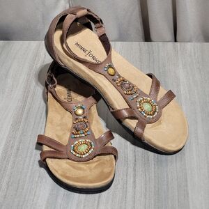 Minnetonka Moccasin Beaded Brown Leather Sandal Adjustable Velcro Ankle Strap 10